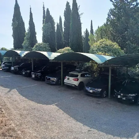 In Tuscany With Pool And Scenic Views Apartment *
