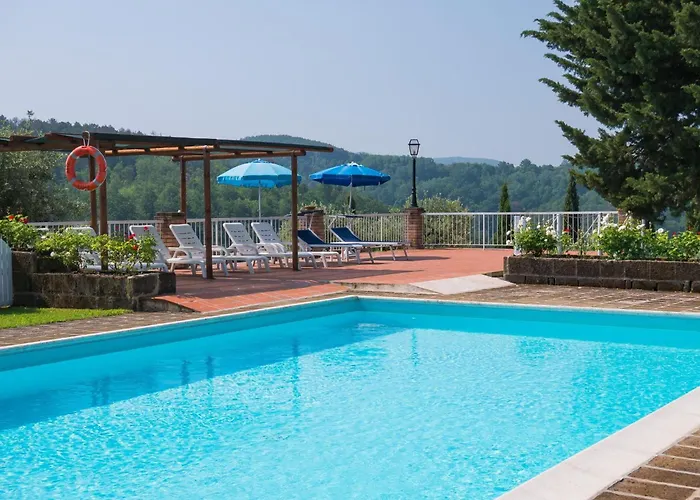 In Tuscany With Pool And Scenic Views Apartment *