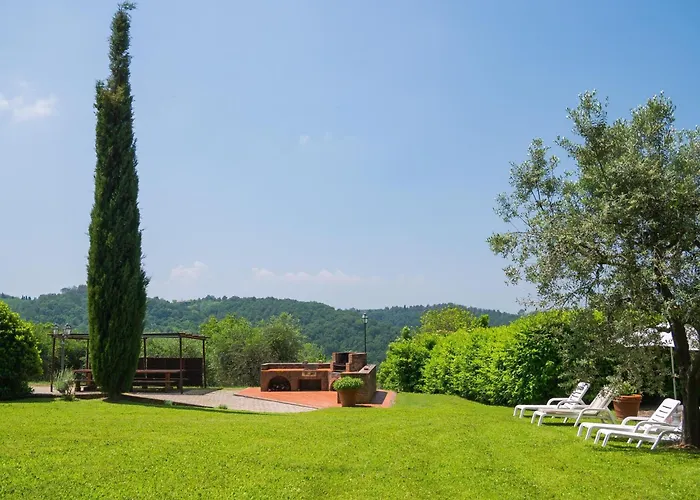 In Tuscany With Pool And Scenic Views